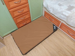 Лежанка AnimAll Max S RED HOT для собак і кішок, червона, 60×50×6 см