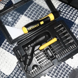 Отвертка Stanley Pistol Grip Ratchet с храповым механизмом и сменными битами (0-63-038) фото от покупателей 1