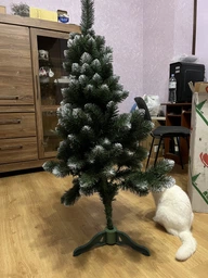Елка новогодняя Королева Европейская с белыми кончиками 1,5 м (искусственная ель из безвредного огнеупорного материала с сертификатом!) фото от покупателей 16