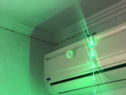 Світлодіодна rgb led стрічка SMD 3528 на самоклеючі основі 12v з пультом і блоком живлення багатокольорова гнучка вологостійка діодная гірлянда для підсвічування комплект 5 метрів фото від покупців 2
