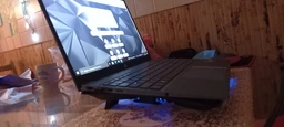 ​Охлаждающая подставка для ноутбука от 10" до 15" N133 с откидывающимися ножками и голубой подсветкой фото от покупателей 1