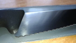Кухонний ніж серейтор Victorinox Vx52033.19 Fibrox Carving 315 мм чорний фото від покупців 2