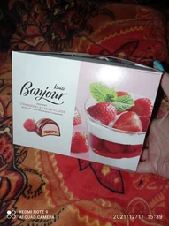 Упаковка конфет Konti Bonjour Десерт вкус клубники со сливками 232 г (4823088608267) фото от покупателей 4