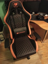 Комп'ютерне крісло для геймера Cougar Armor Pro Black/black фото від покупців 10