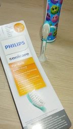 Насадки для зубної щітки Philips Sonicare HX6042/33 For kids фото від покупців 10