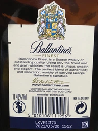 Виски Ballantine's Finest 1 л 40% в подарочной упаковке (5010106111925) фото от покупателей 8