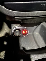 Автомобільний ЗП Hoco Z29 Regal Digital Display Cigarette Lighter 2USB Black фото від покупців 1