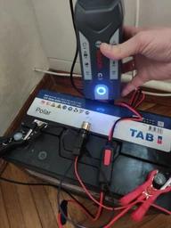 Пристрій для заряджання акумулятора BOSCH C3 Bosch BO 018999903M фото від покупців 17