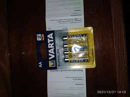 Батарейка VARTA SUPERLIFE AA BLI 4 ZINC-CARBON (4008496556267) фото від покупців 1
