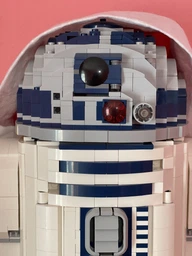 Конструктор Lego Star Wars Дроїд R2-D2 2314 деталей (75308) фото від покупців 3