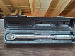 Динамометрический ключ Intertool 3/8", 7-105 NM (XT-9003) фото от покупателей 5