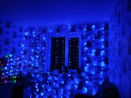Гирлянда Штора/Водопад 3м*1,5м 240 Led цвет синий 8 режимов переходник прозрачный шнур фото от покупателей 1
