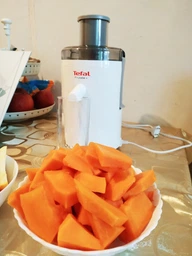 Соковыжималка центробежная TEFAL FRUTELIA+ ZE370138 фото от покупателей 1