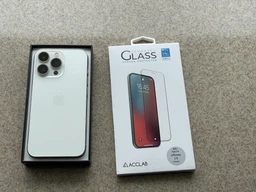 Защитное стекло ACCLAB 9H для смартфона Apple iPhone 13/14/13 Pro/16e/17e Black (1283126515392) фото от покупателей 9