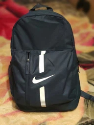 Рюкзак спортивний тканинний Nike Acdmy Team DA2571-411 Темно-синій (194954377179) фото від покупців 1