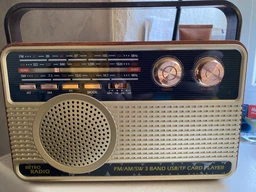 Радіо акумуляторне з Bluetooth і пультом управління Kemai Retro Gold MD-505-BT