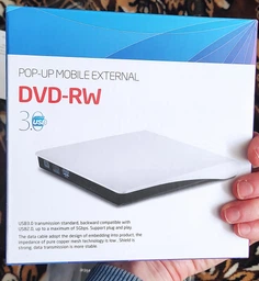 Внешний оптический привод U&P WAZ-DC1 DVD-RW USB 3.0 Black (WAZ-DC1-BK) фото от покупателей 6