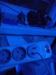 Колодка Luxel Nota 4 розетки із заземленням і вимикачем +2 USB (4351)