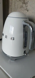 Электрочайник Smeg KLF03RDEU фото от покупателей 4