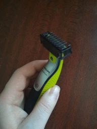 Электростанок (триммер) Philips OneBlade QP2520/30 (8710103790457/8710103761143) фото от покупателей 4