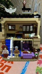 Lego Harry Potter Тисовая улица, дом 4 75968