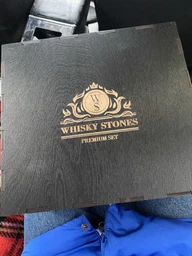 Камни для виски темна Original + 2шт бокал Sterling + Коробка деревянная + мешочек + щипцы + подставка фото від покупців 4