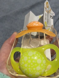 Пустышка Twistshake 6+ мес 2 шт Черно-белая (7350083120922)