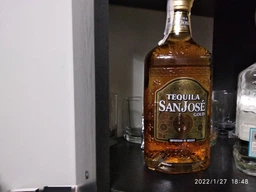 Текила San Jose Gold 0.7 л 35% (3107872600783) фото от покупателей 5