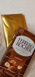 Молочный шоколад Ferrero Rocher с лесными орехами 90 г фото от покупателей 5