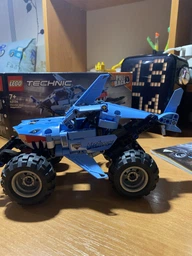 Конструктор Lego Technic Monster Jam Megalodon 260 деталей (42134) фото от покупателей 8