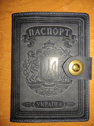 Шкіряна обкладинка для паспорта, закордонного паспорта Villini 001 коричневий фото від покупців 3