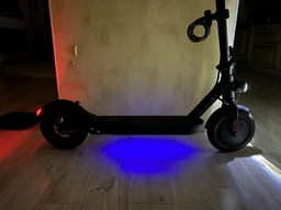 Электросамокат Crosser E9 Premium Tire 10" Pneumatic (Чёрный) MG9007/EU фото от покупателей 2