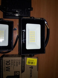 Прожектор Enerlight MANGUST 10Вт 6500K (MANGUST10SMD80C) фото от покупателей 11