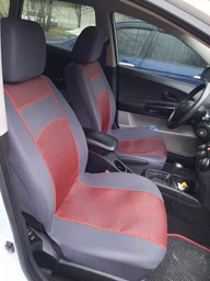 Авто чехлы из автоткани для MITSUBISHI COLT 2004-2012 Pok-ter VIP черные с красной вставкой