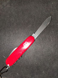 Ніж Victorinox Waiter 84 мм 9 предметів червоний (Vx03303)