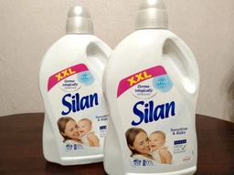 Концентрований пом'якшувач тканини Silan Sensitive & Baby 1320мл 60п фото від покупців 10