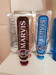 Зубна паста Чорний ліс Marvis Black Forest 75ml фото від покупців 4