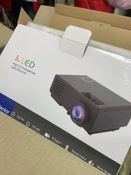Проектор мультимедийный с динамиком Led Projector LEJIADA YG400 фото від покупців 1