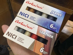 Набор ниток Ariadna Jeans Talia 30/70 м Nokton 80C/150 м 6 цветов (1111) фото от покупателей 1