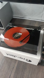 Програвач вінілових пластинок Project T1 Phono SB (OM 5e) Walnut