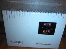 Стабілізатор напруги EnerGenie 2000 ВА (EG-AVR-DW2000-01) фото від покупців 13