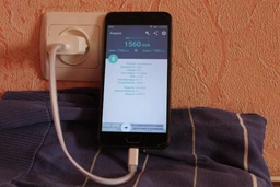 Зарядное устройство Protech Travel 2A Black (P7100Black) фото от покупателей 10