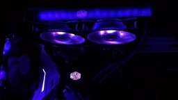 Система рідинного охолодження Cooler Master MasterLiquid ML240L RGB (MLW-D24M-A20PC-R1) фото від покупців 3