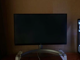 Монитор 27" LG UltraFine 27UK650-W фото от покупателей 1