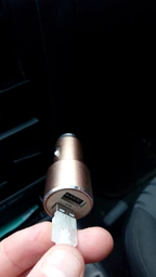 Автомобильное зарядное устройство в прикуриватель UFT CC1 2xUSB (UFTCC1Gold) фото от покупателей 7