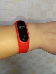 Фитнес-браслет Xiaomi Mi Band 2 OLED Red + Черный ремешок в подарок! фото от покупателей 17