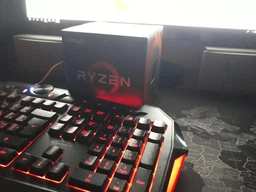 Процесор AMD Ryzen 7 1700 3.0GHz/16MB (YD1700BBAEBOX) sAM4 BOX фото від покупців 1