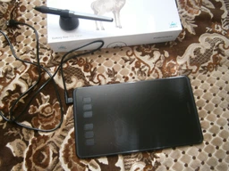 Графічний планшет Huion H640P