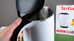 Електрочайник TEFAL Safe to touch KO260830 black фото від покупців 4