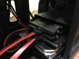 Фрейм-перехідник Agestar для HDD 2.5" в 3.5" відсік (2T 3S-I) фото від покупців 1